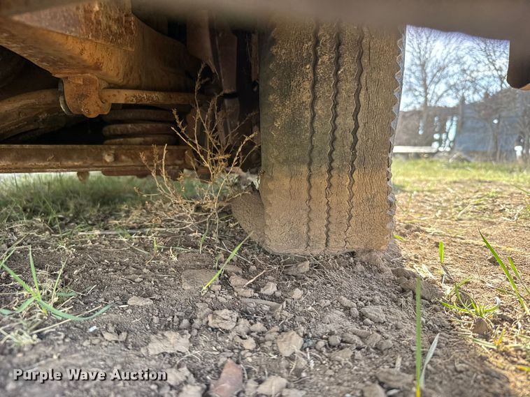 image for item FB7102 Oldsmobile 88 sedan