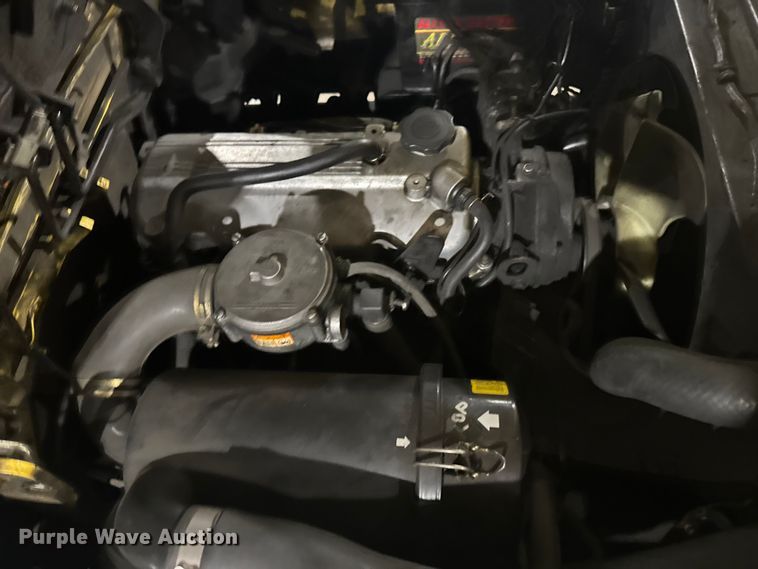 image for item FB7122 Hyster 30 forklift