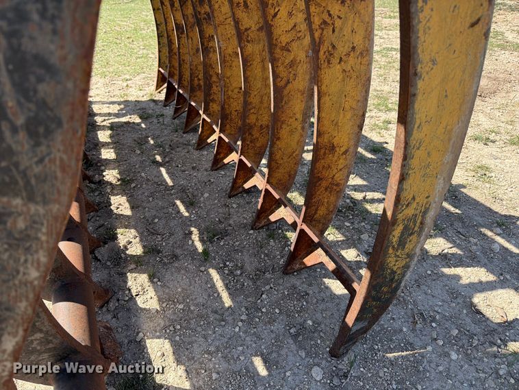 image for item FB8020 Armstrong Ag skid steer grapple