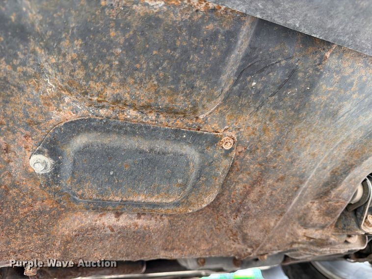 image for item FB8022 2022 Nissan Frontier Crew Cab pickup truck