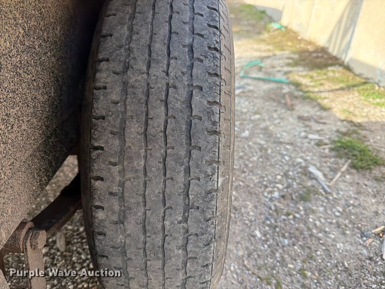 image for item FB8034 2023 Sure-Trac ST8216TATTV-B-070 utility trailer