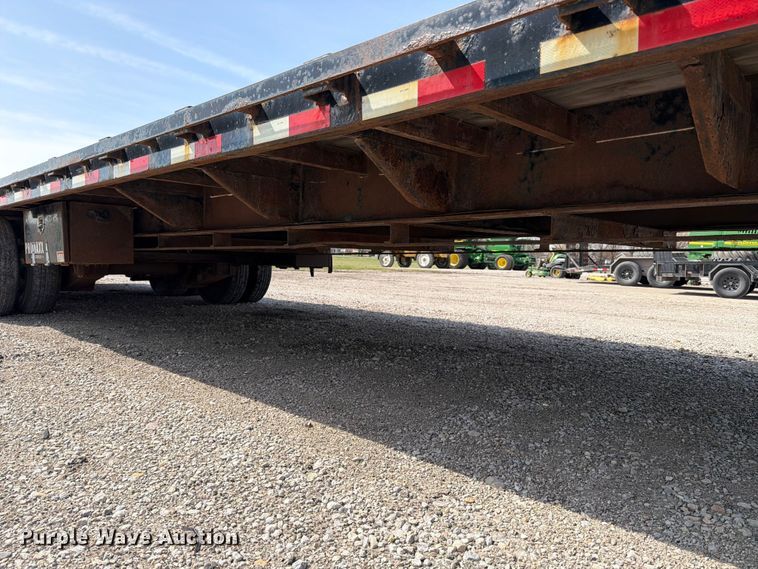 image for item FB8035 2018 PJ Trailer Gooseneck LD302 equipment trailer