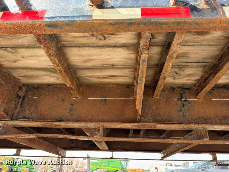 image for item FB8035 2018 PJ Trailer Gooseneck LD302 equipment trailer