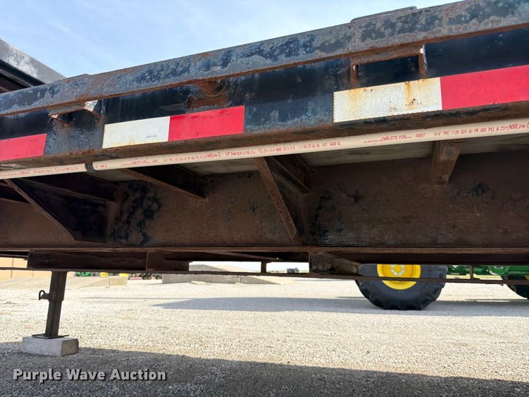 image for item FB8035 2018 PJ Trailer Gooseneck LD302 equipment trailer
