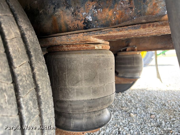 image for item FB8035 2018 PJ Trailer Gooseneck LD302 equipment trailer