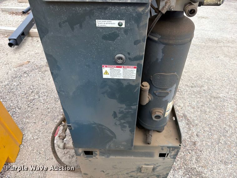 image for item FB8048 2011 Kaeser Airtower 5C air compressor