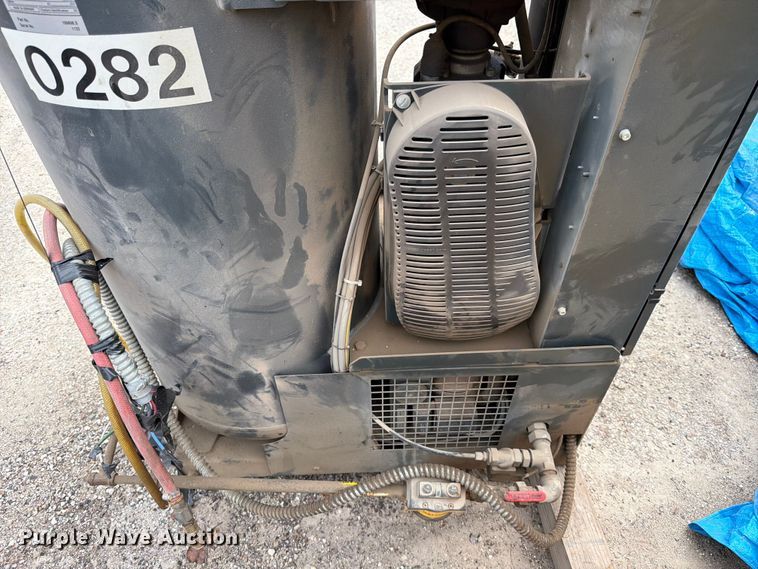 image for item FB8048 2011 Kaeser Airtower 5C air compressor