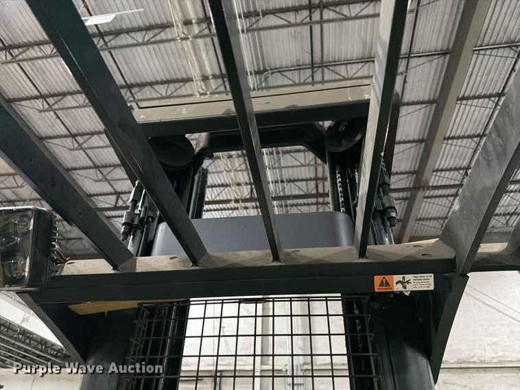 image for item FB8054 2016 Crown RR5725-35 reach truck