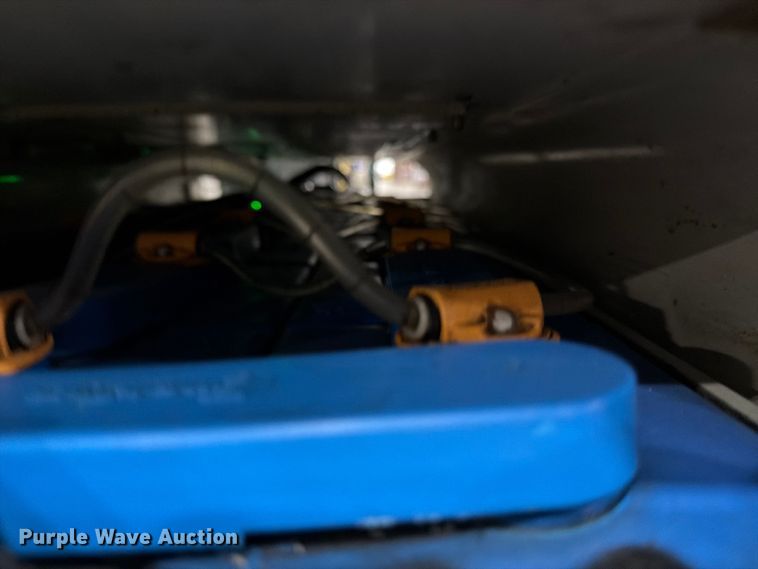 image for item FB8054 2016 Crown RR5725-35 reach truck