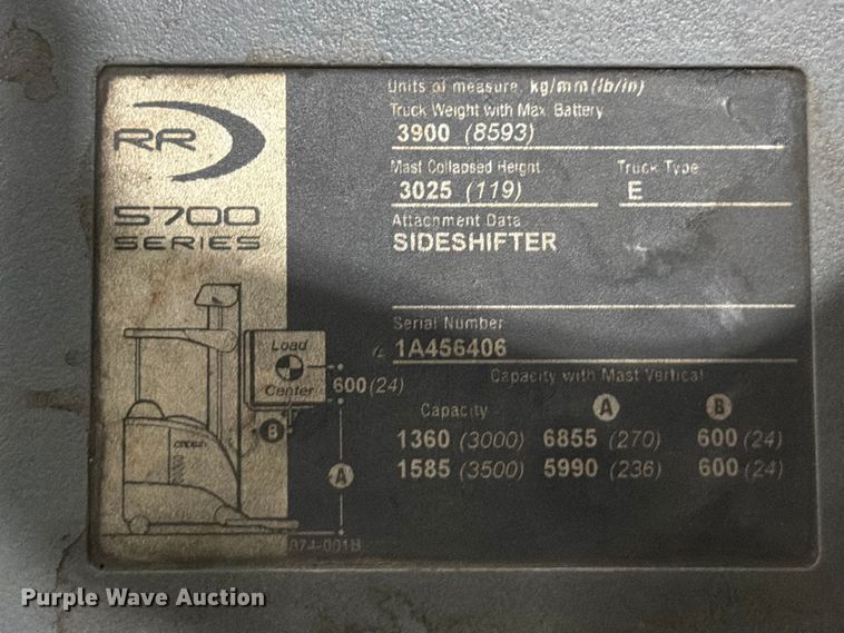 image for item FB8054 2016 Crown RR5725-35 reach truck