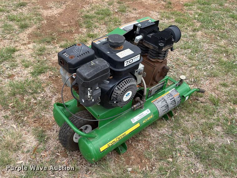 image for item FB8069 John Deere AC1-8GS air compressor