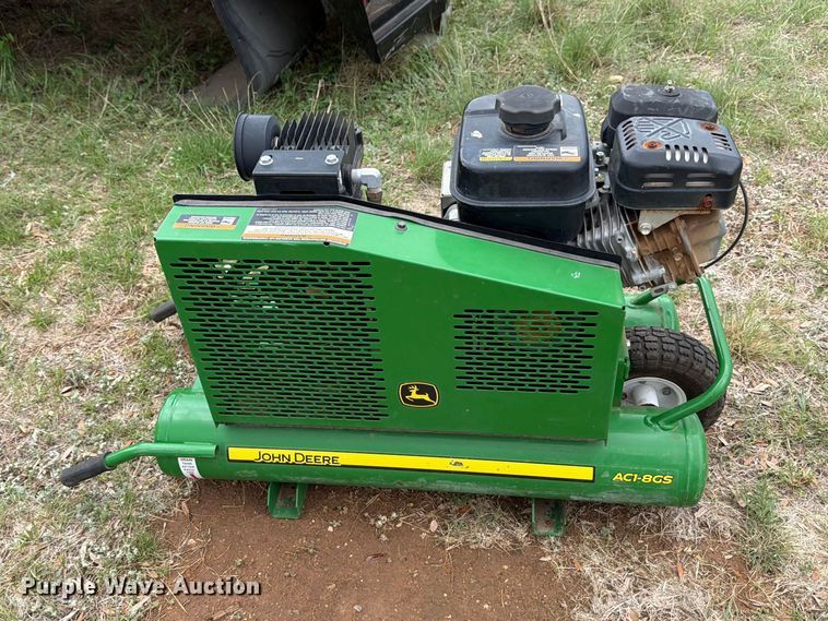 image for item FB8069 John Deere AC1-8GS air compressor