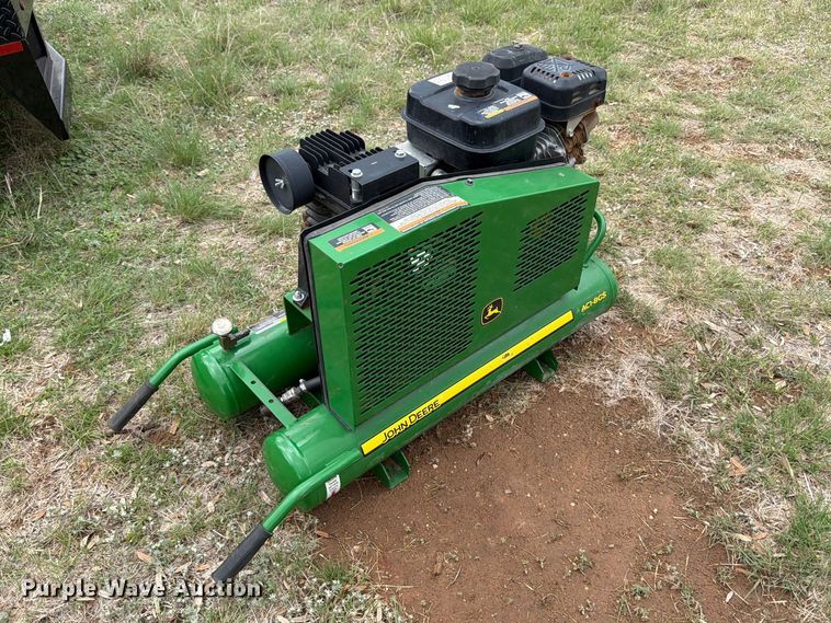 image for item FB8069 John Deere AC1-8GS air compressor