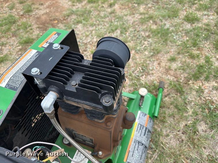 image for item FB8069 John Deere AC1-8GS air compressor