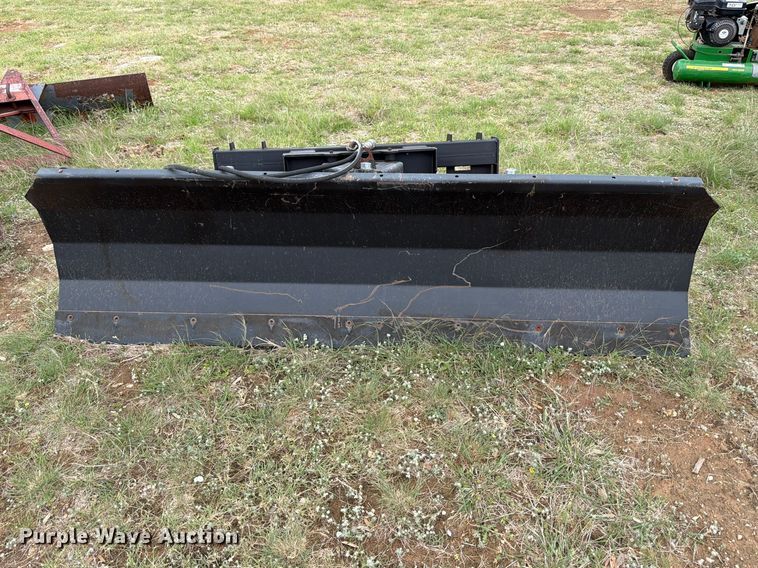 image for item FB8071 Skid steer dozer blade