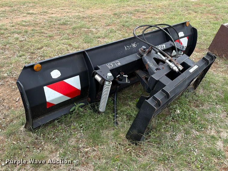 image for item FB8071 Skid steer dozer blade