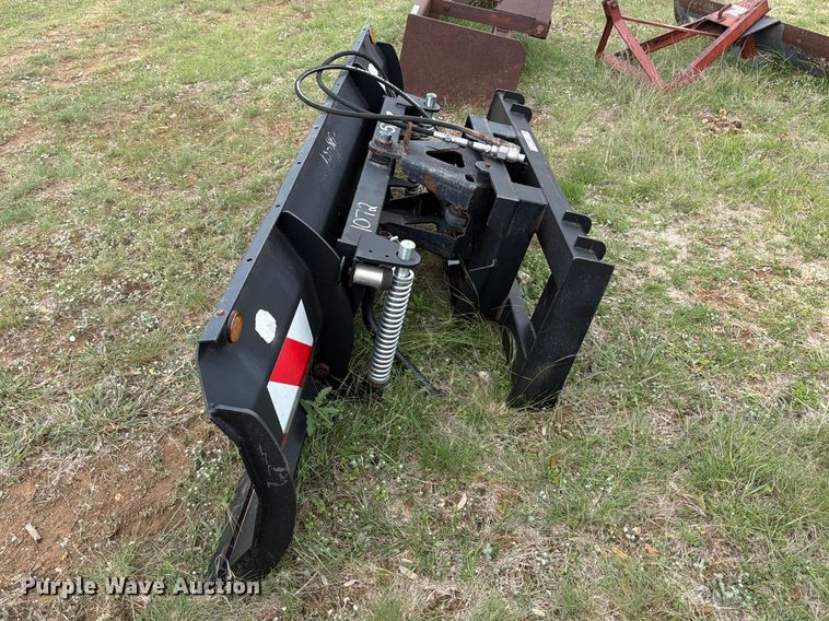 image for item FB8071 Skid steer dozer blade