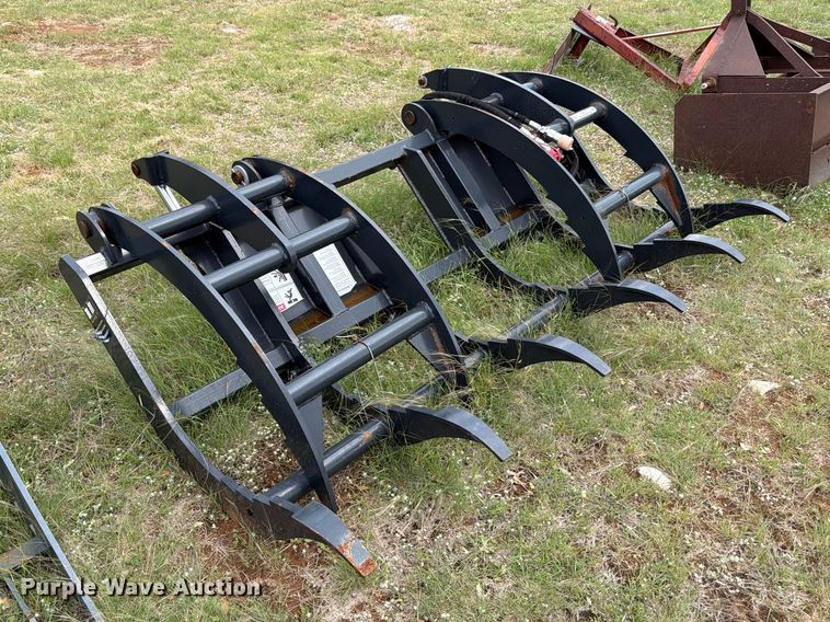 image for item FB8073 2025 Wolverine SBG-13-72W skid steer grapple