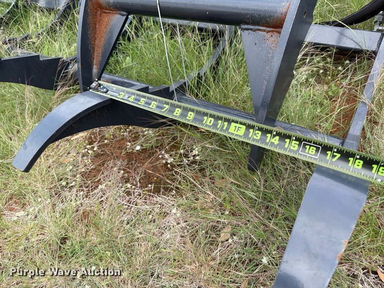 image for item FB8073 2025 Wolverine SBG-13-72W skid steer grapple