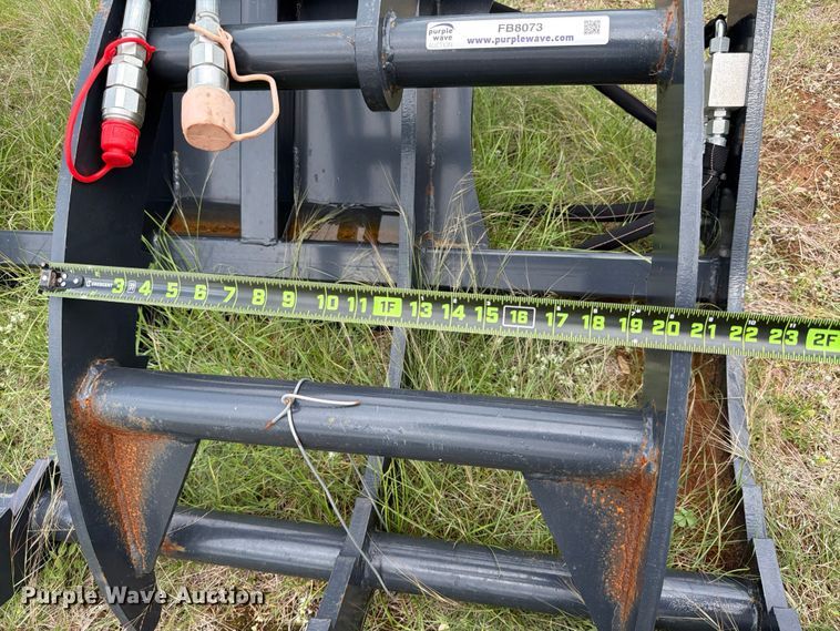 image for item FB8073 2025 Wolverine SBG-13-72W skid steer grapple