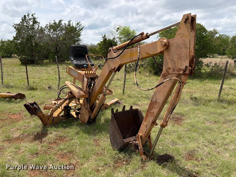 image for item FB8083 ARPS 730 backhoe attachment