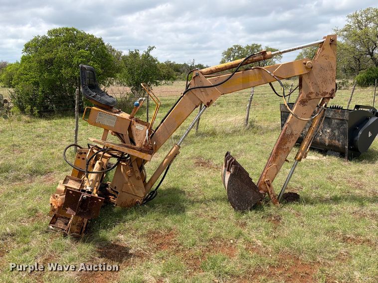 image for item FB8083 ARPS 730 backhoe attachment