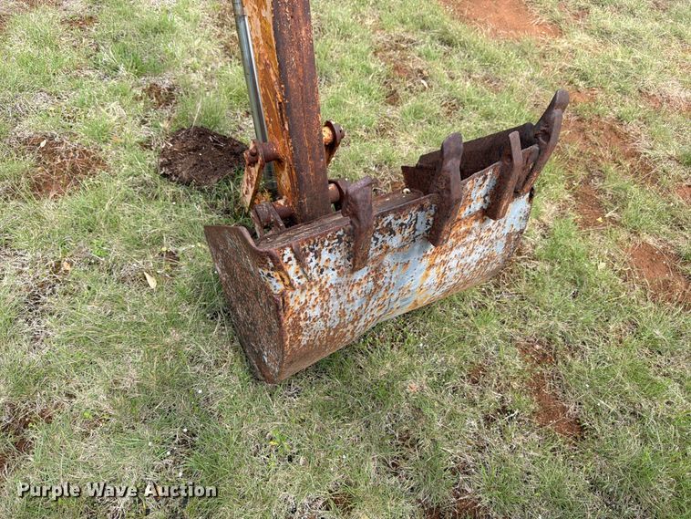 image for item FB8083 ARPS 730 backhoe attachment