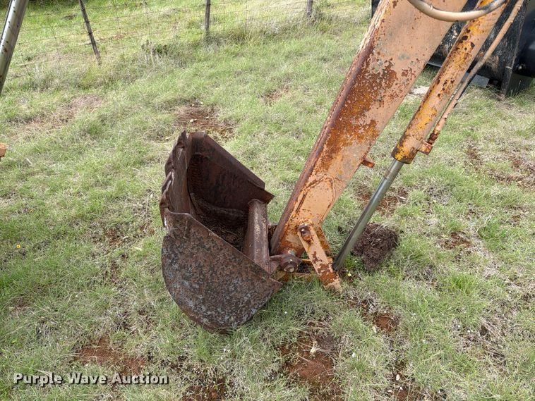 image for item FB8083 ARPS 730 backhoe attachment