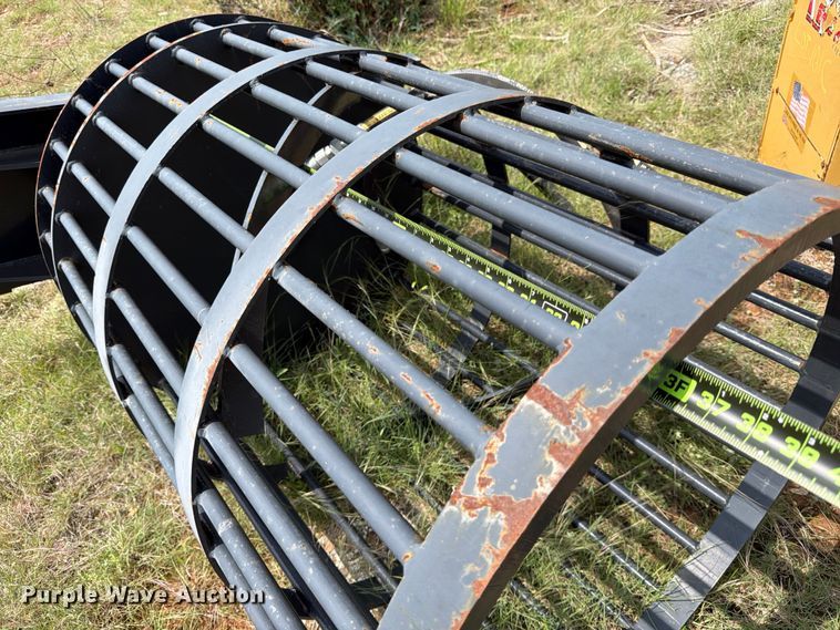 image for item FB8087 JCT skid steer trommel screen
