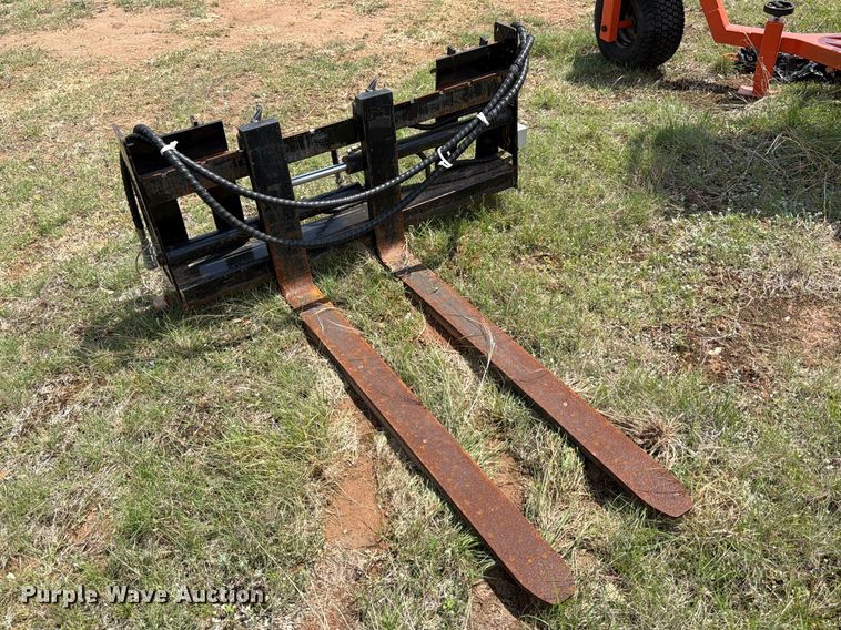 image for item FB8090 Skid steer forks