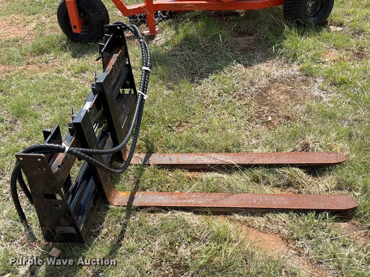 image for item FB8090 Skid steer forks