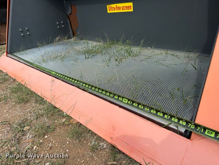 image for item FB8105 Raytree RMVB78U skid steer vibratory screening bucket