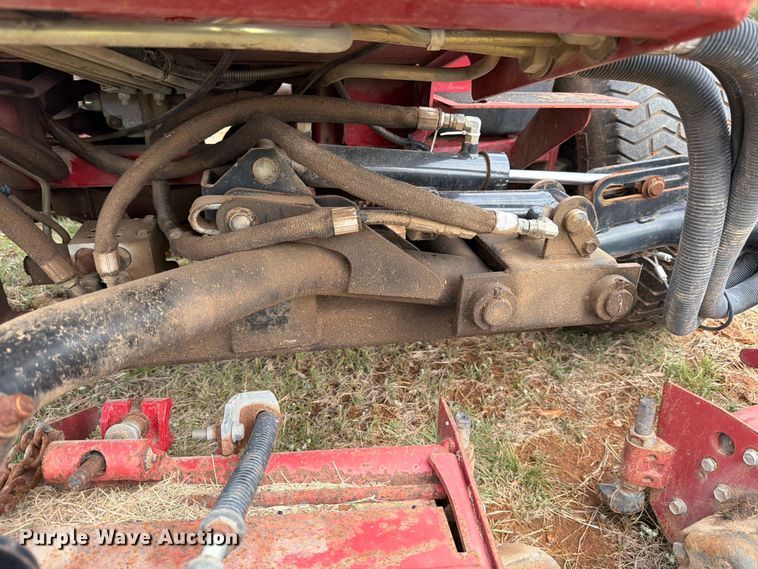 image for item FB8106 2002 Toro Reelmaster 5500-D reel mower