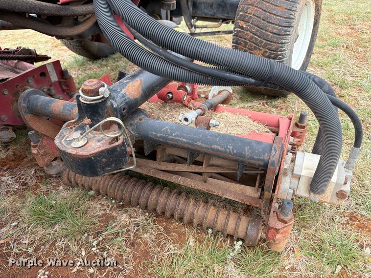 image for item FB8106 2002 Toro Reelmaster 5500-D reel mower