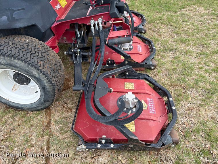 image for item FB8107 2017 Toro Groundsmaster 4500D lawn mower