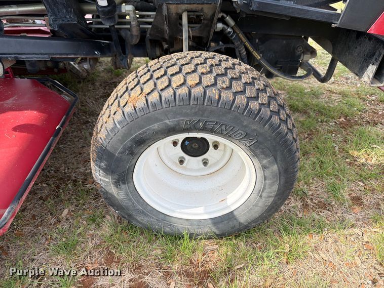 image for item FB8107 2017 Toro Groundsmaster 4500D lawn mower