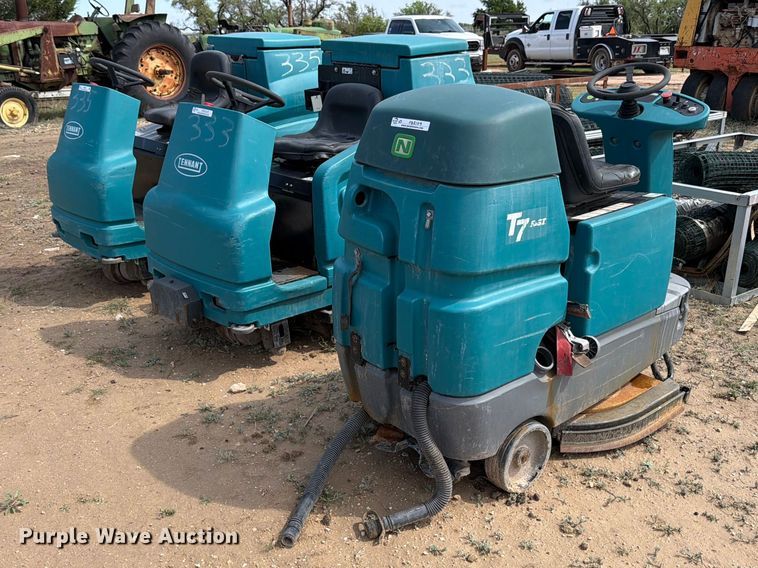 image for item FB8109 (3) Tennant floor scrubbers