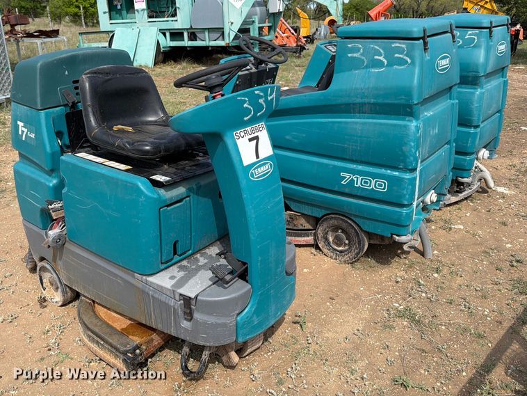 image for item FB8109 (3) Tennant floor scrubbers