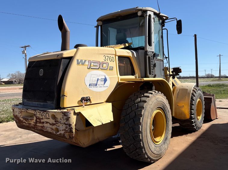 image for item FC2082 2008 New Holland W130B wheel loader