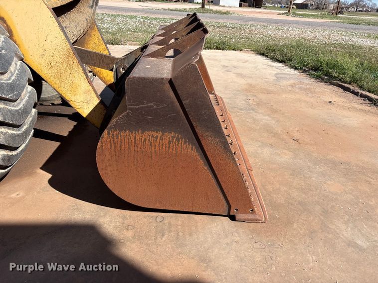 image for item FC2082 2008 New Holland W130B wheel loader