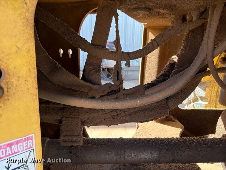 image for item FC2082 2008 New Holland W130B wheel loader