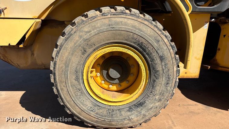 image for item FC2082 2008 New Holland W130B wheel loader