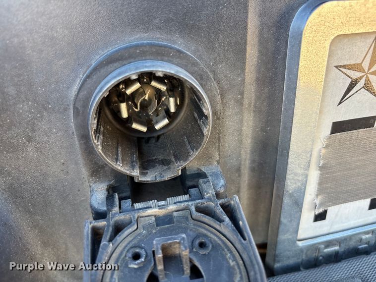 image for item FC2112 2015 Chevrolet Silverado 1500 LT Crew Cab pickup truck