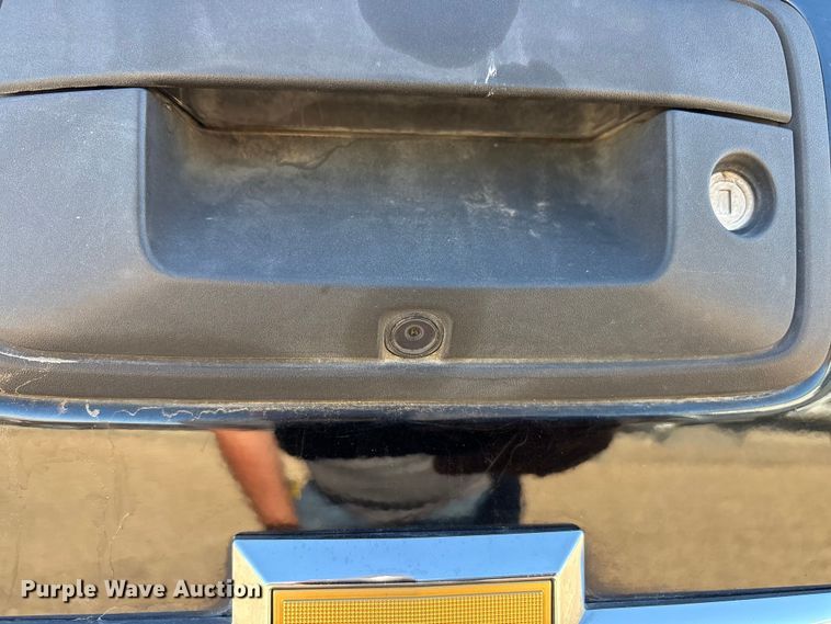 image for item FC2112 2015 Chevrolet Silverado 1500 LT Crew Cab pickup truck