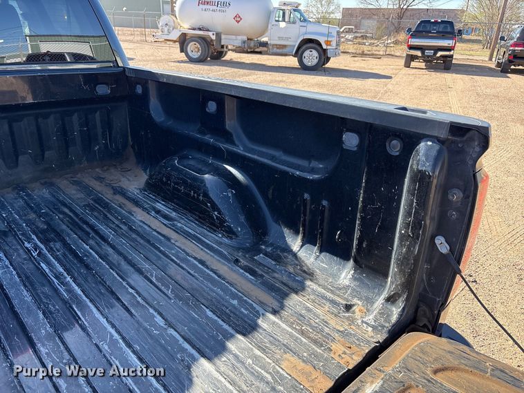 image for item FC2112 2015 Chevrolet Silverado 1500 LT Crew Cab pickup truck