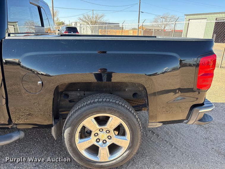 image for item FC2112 2015 Chevrolet Silverado 1500 LT Crew Cab pickup truck