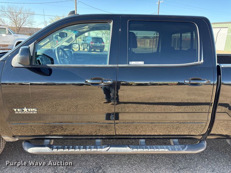 image for item FC2112 2015 Chevrolet Silverado 1500 LT Crew Cab pickup truck