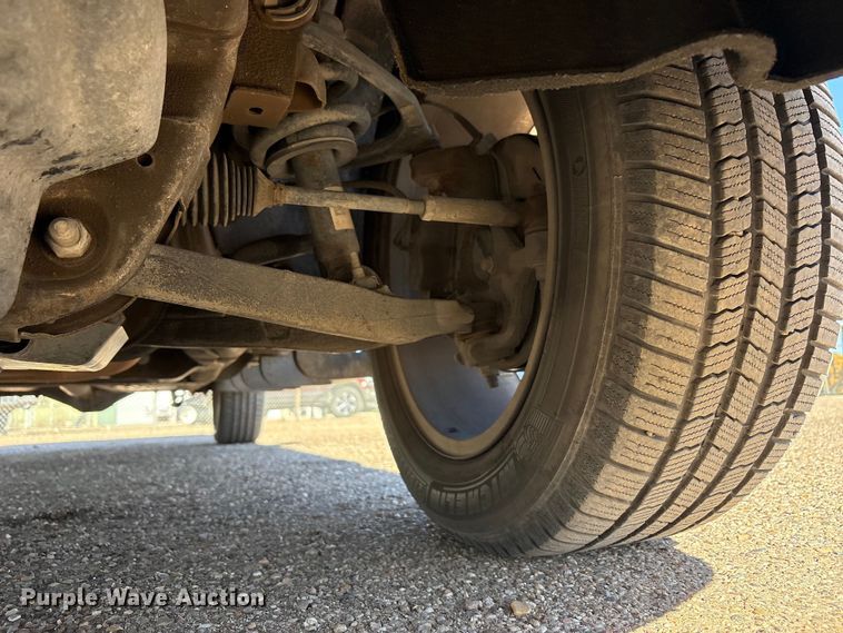 image for item FC2112 2015 Chevrolet Silverado 1500 LT Crew Cab pickup truck