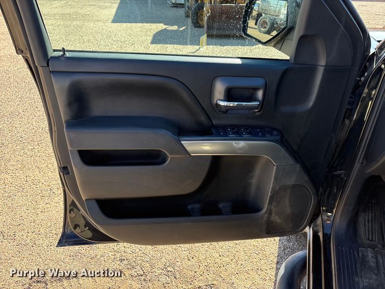 image for item FC2112 2015 Chevrolet Silverado 1500 LT Crew Cab pickup truck