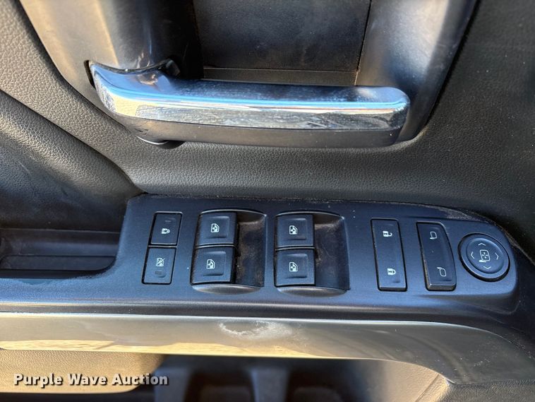 image for item FC2112 2015 Chevrolet Silverado 1500 LT Crew Cab pickup truck